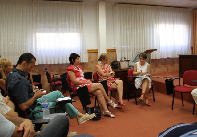 Durante la visita se ha presentado la oferta científico-técnica de la UCAM - 1, Foto 1