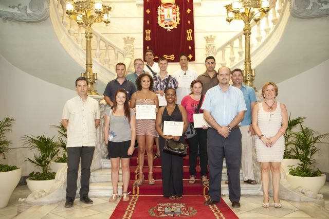 Camarero y agente turístico a tiempo completo - 4, Foto 4