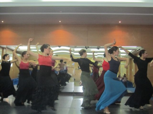 Clausurado el II congreso universitario de baile flamenco y danza española - 2, Foto 2