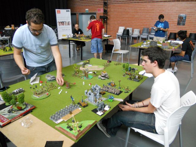 Una veintena de jóvenes participan en El Palmar Espacio Joven en el I Torneo de Warhammer Fantasy - 3, Foto 3