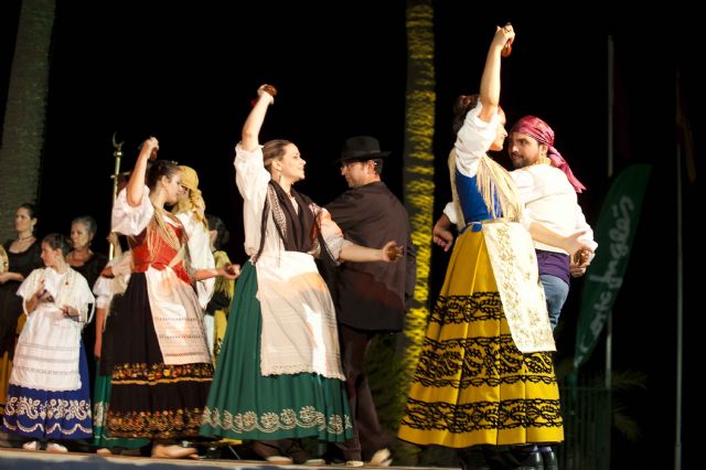 El Festival de Folclore de La Palma cierra con un repaso a las costumbres de los pueblos españoles, Foto 2