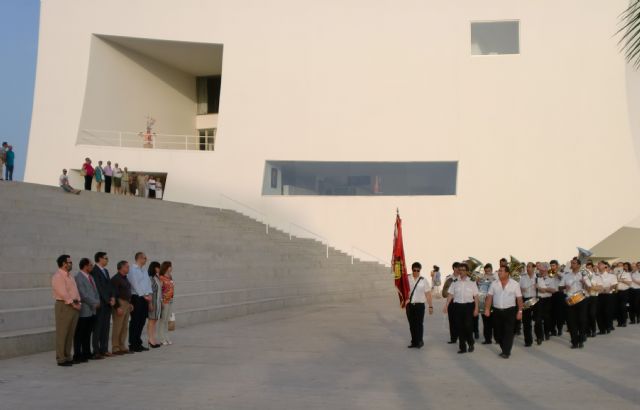 Más de 1.500 personas arropan el inicio de la programación estival del Auditorio de Águilas - 1, Foto 1