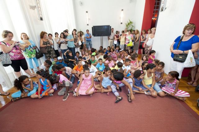 La alcaldesa les desea feliz verano a los niños saharahuis durante su estancia en Cartagena - 4, Foto 4