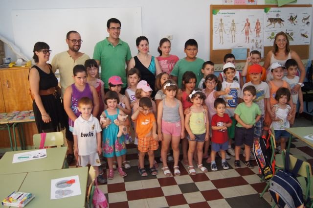 Verano'2012 School provides support for the reconciliation of work, Foto 1