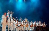 Los Parrandboleros clausuran el Festival Belluga, en un concierto con sus mejores xitos