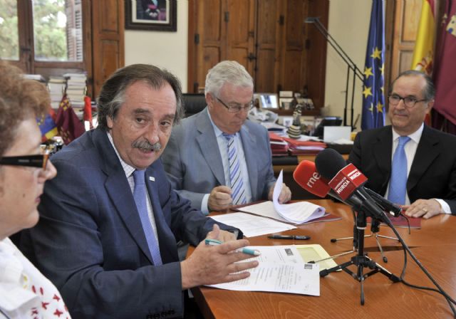 La Universidad de Murcia trabajará con una fundación chilena para la integración de personas con síndrome de down - 1, Foto 1