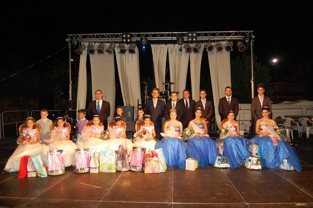 Las Majas Infantiles y Juveniles protagonizan el pistoletazo de salida de las Fiestas 2012 del Barrio del Carmen de Alguazas - 4, Foto 4