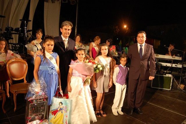 Las Majas Infantiles y Juveniles protagonizan el pistoletazo de salida de las Fiestas 2012 del Barrio del Carmen de Alguazas - 5, Foto 5
