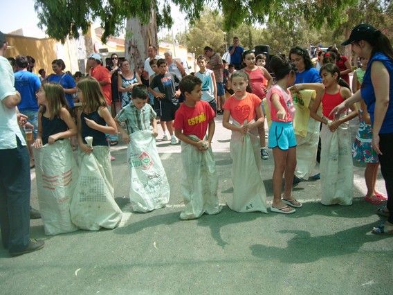 Las fiestas 2012 del Barrio del Carmen de Alguazas recrean en niños y mayores los juegos infantiles tradicionales - 2, Foto 2