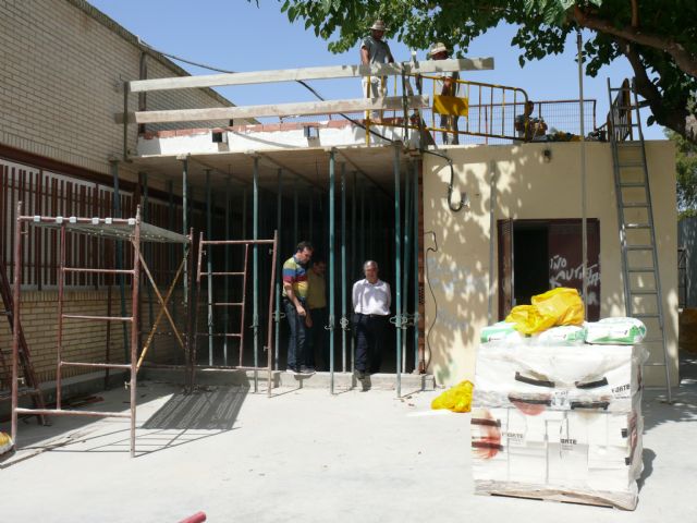 El Concejal de Obras, el Concejal de Servicios y el Alcalde, visitan algunas de las obras que se van a realizar durante este verano - 2, Foto 2