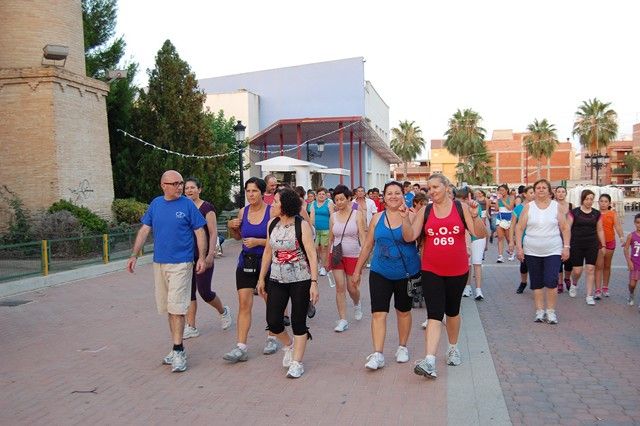 Más de 200 vecinos se dan cita en la V Ruta Senderista de las fiestas 2012 del Barrio del Carmen de Alguazas - 1, Foto 1