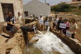 240.000 litros de agua para las salinas de Marchamalo
