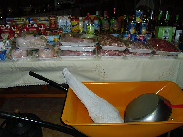 La asociación Los Romeros de Lébor sorteó una monumental cesta - 2, Foto 2