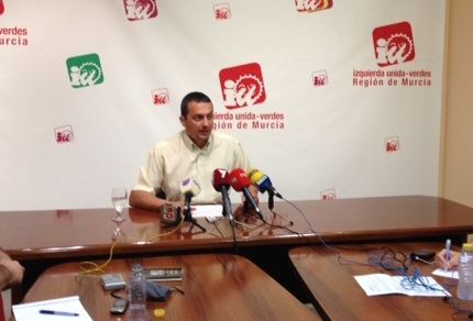 IU-Verdes propone que el ahorro de las pagas extras sirva para mantener el empleo público - 1, Foto 1