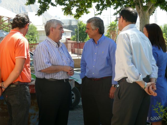 El Alcalde y el  Gerente del 061, visitan las obras de las instalaciones que acogerán la Unidad Medicalizada de Emergencias, 061, en nuestro municipio - 2, Foto 2