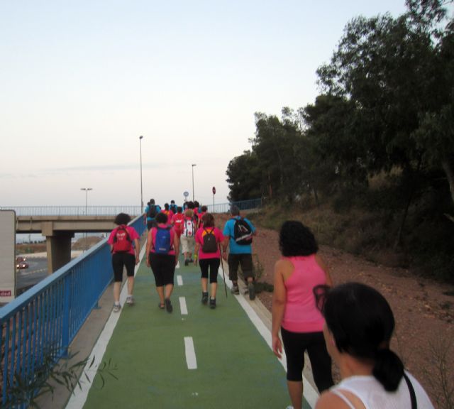 La asociación senderista Las Torres culmina  su temporada con una ruta nocturna - 2, Foto 2