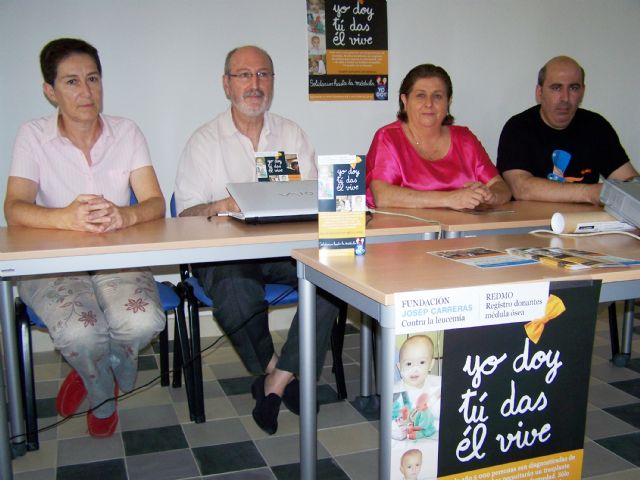 El doctor Antonio López Bermejo ofrece una conferencia en Águilas para promover la donación de médula ósea - 1, Foto 1