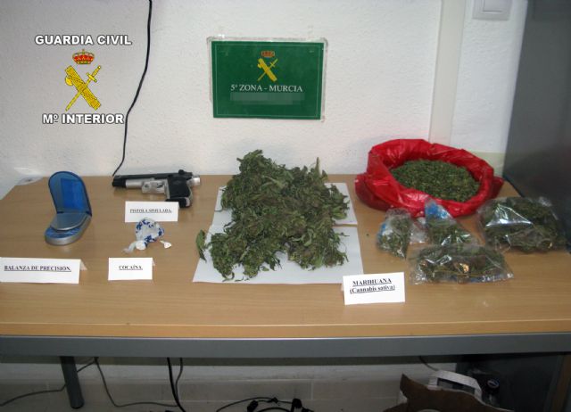 La Guardia Civil desarticula una organización criminal en Águilas - 2, Foto 2