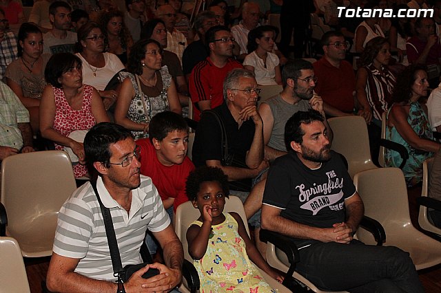 La conferencia del grupo de investigacin arqueolgica que trabaja en el Yacimiento Argrico de La Bastida fue un xito de pblico - 5