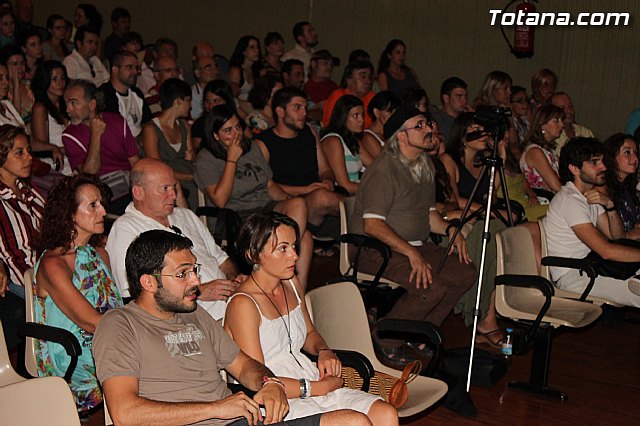 La conferencia del grupo de investigacin arqueolgica que trabaja en el Yacimiento Argrico de La Bastida fue un xito de pblico - 6