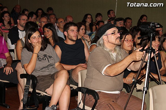 La conferencia del grupo de investigacin arqueolgica que trabaja en el Yacimiento Argrico de La Bastida fue un xito de pblico - 9