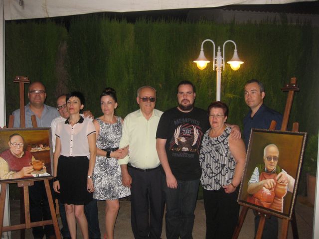 Autoridades municipales asisten a los actos conmemorativos de la festividad de Santa Justa y Santa Rufina, patronos de los alfareros, Foto 1