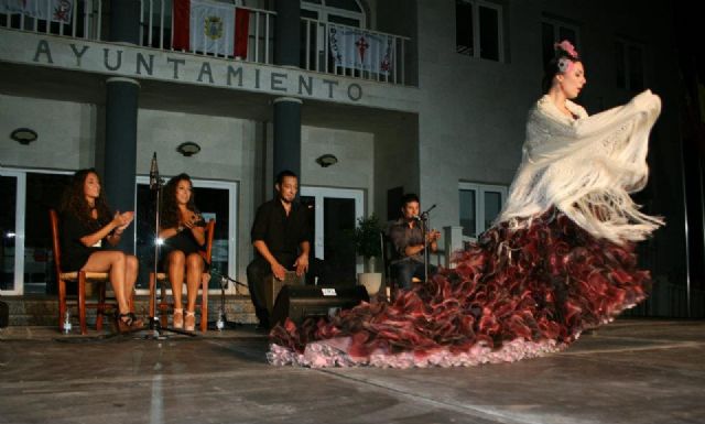 La bailaora flamenca Soraya Sánchez hipnotiza a los ilorcitanos con su espectáculo El Envite - 1, Foto 1