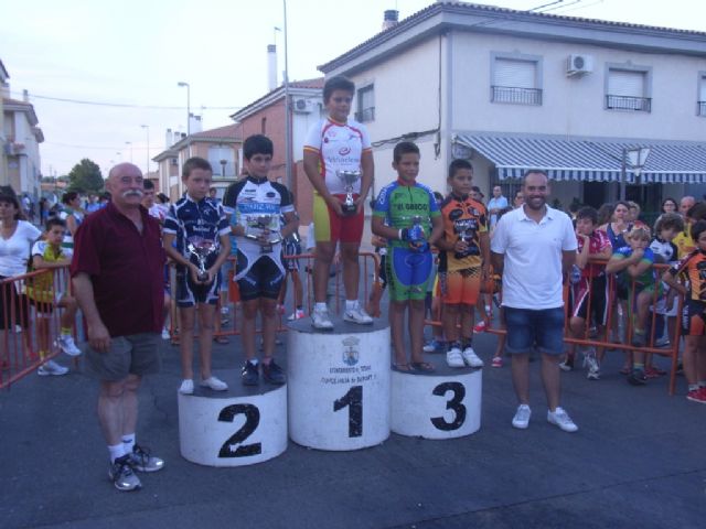 El XXI Memorial Enrique Rosa de Ciclismo reúne a más de un centenar de jóvenes ciclistas de toda la Región por las calles del barrio el Parral - 4, Foto 4