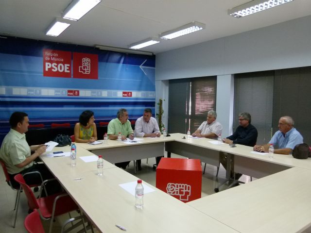 Tovar alerta de que cuanto más pobre sea una persona, más sufrirá el aumento del IVA - 1, Foto 1