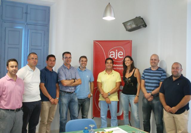 La Asociación de Jóvenes Empresarios de la Comarca del Guadalentín y el Ayuntamiento Águilas emprenderán acciones conjuntas - 1, Foto 1