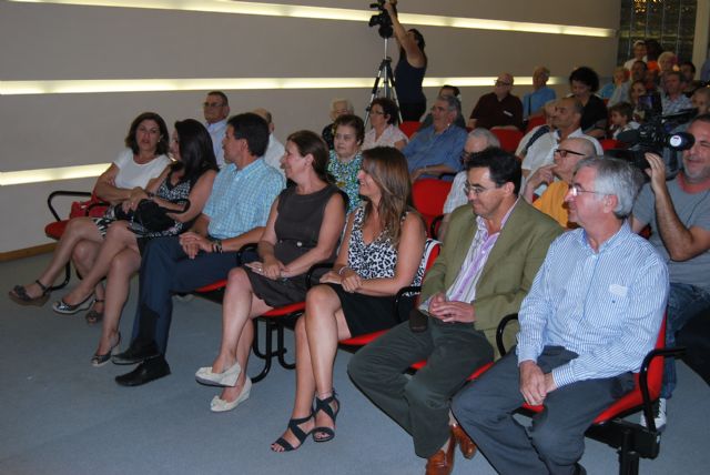 La residencia Virgen del Rosario celebra el Da de los Abuelos, Foto 3