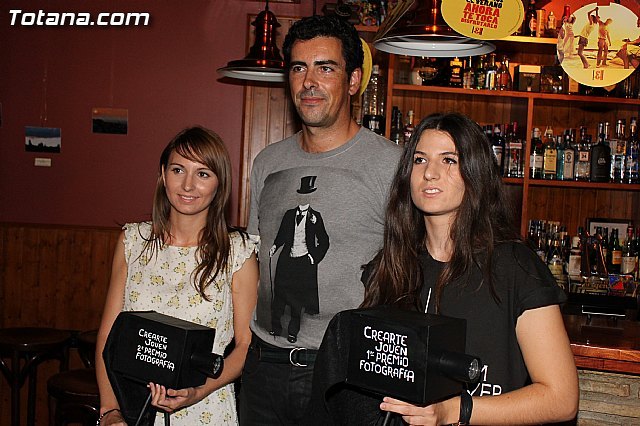 Se entregan los premios a los ganadores del certamen municipal Crearte Joven 2012 en la modalidad de fotografía - 1, Foto 1
