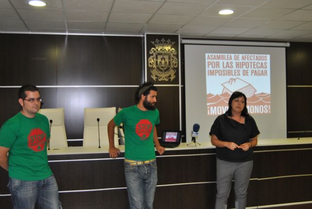 La plataforma de afectados por las hipotecas anima a informarse y anticiparse a las resoluciones de los bancos - 1, Foto 1