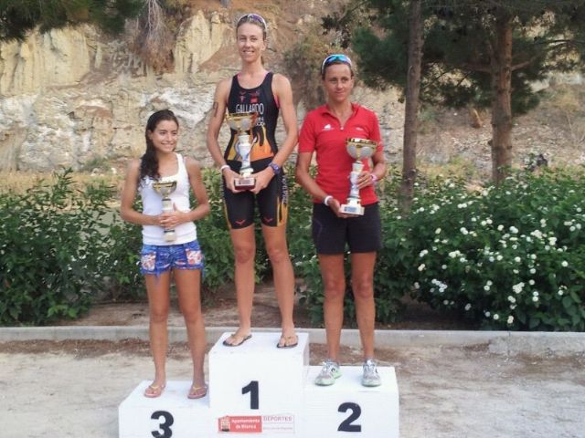 Mateo Pesquer y Mabel Gallardo se coronan en el undécimo triatlón Villa de Blanca - 2, Foto 2