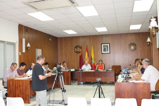 El pleno municipal respalda por unanimidad el homenaje que se les tributará a los Alcaldes de Archena en la inauguración del 550 Aniversario de la Carta de Población - 1, Foto 1