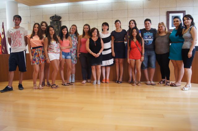Fifteen young people complete their training as "aesthetic Assistants", Foto 2