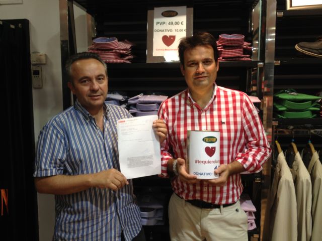 La camisa solidaria #tequierolorca recauda otros 890 euros para la Mesa Solidaria - 1, Foto 1