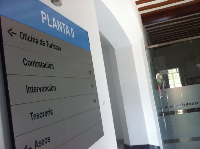 El ayuntamiento ahorra en gasto corriente en los seis primeros meses del año cerca de 1.200.000 euros, con respecto al mismo periodo del 2011, Foto 1