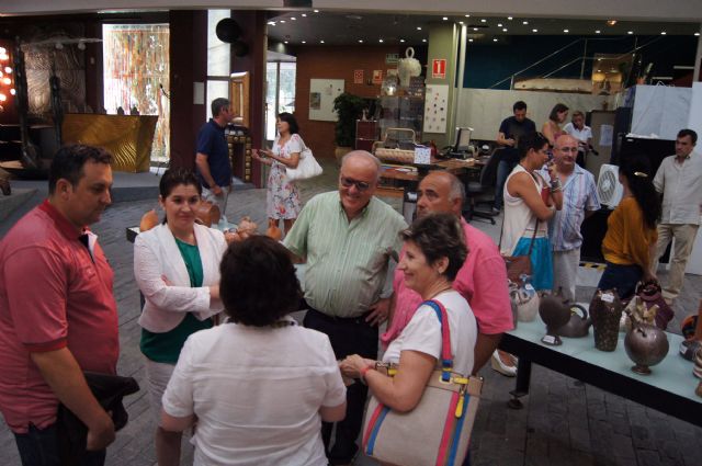 Alfareros de Totana elaboran la exposición El agua fuente de vida, Foto 3