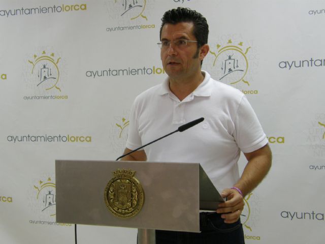 Amador: los presupuestos municipales para 2012 son el mejor ejemplo de cómo hacer más con menos - 1, Foto 1
