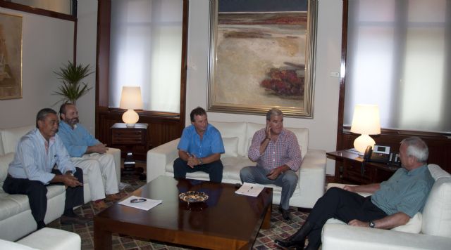 FECOAM pide a Valcárcel un apoyo decidido por el sector - 1, Foto 1