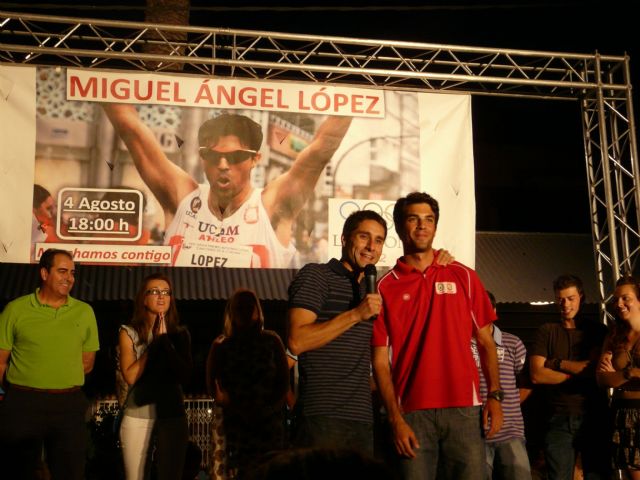 Llano de Brujas se rinde ante Miguel Ángel López - 3, Foto 3