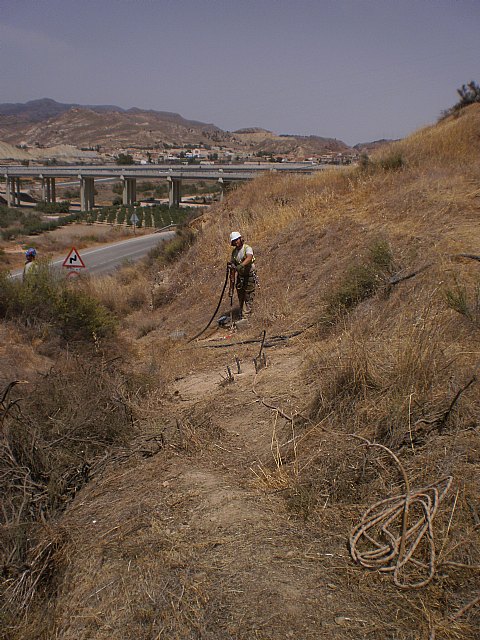 Obras Públicas trabaja en la recuperación de la carretera que conecta La Parroquia con Lorca - 2, Foto 2