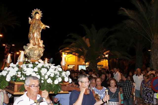 Gran devoción y la música de Alarmantiks para celebrar la Asunción de María - 2, Foto 2