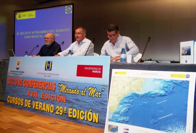 Concluye el XVII Ciclo de Conferencias Mirando al Mar de Águilas - 1, Foto 1
