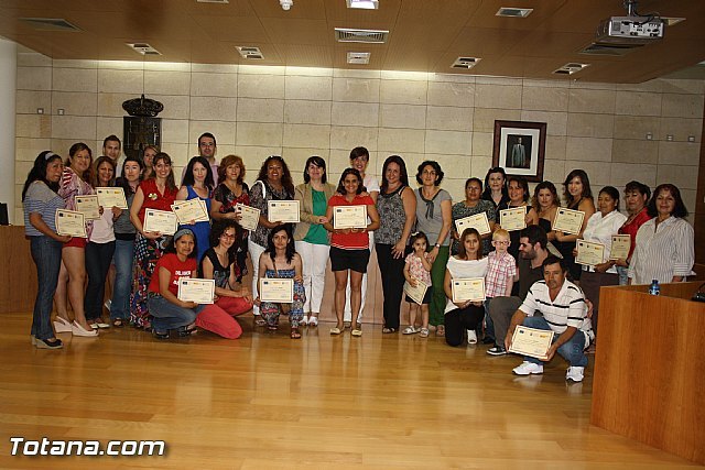 400 personas participan en las acciones formativas desarrolladas desde la concejalía de Atención Social y Participación Ciudadana - 1, Foto 1