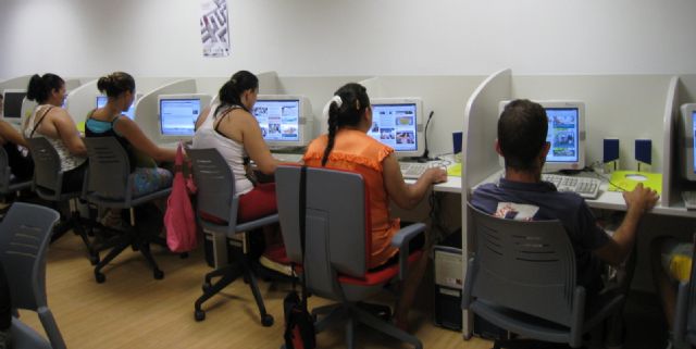 Is closing a literacy course through New Technologies, Foto 1