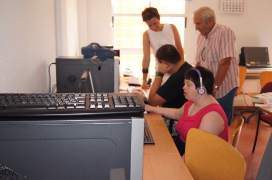 La concejalía de Juventud organizará un curso de actividades de ocio y tiempo libre para trabajar con personas con discapacidad intelectural - 1, Foto 1