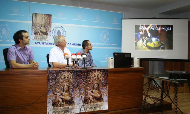 Tres mil fotografías componen el cartel anunciador de las Fiestas Patronales de Cehegín - 2, Foto 2