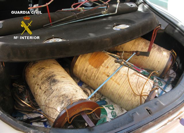 La Guardia Civil sorprende en Totana a tres personas dedicadas a la comisión de robos en explotaciones agrícolas - 1, Foto 1